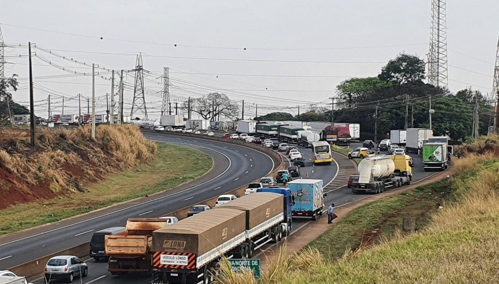 Caminhoneiros Bloqueiam Rodovias Em Quatro Estados AgroRevenda