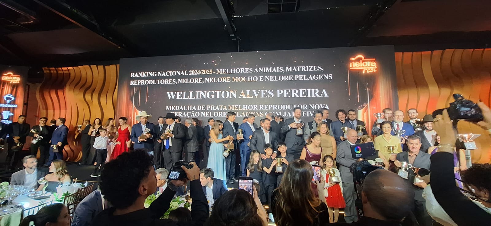 Nelore Fest 2025 consagra a raça e reconhece o ‘Carlão da Publique’!