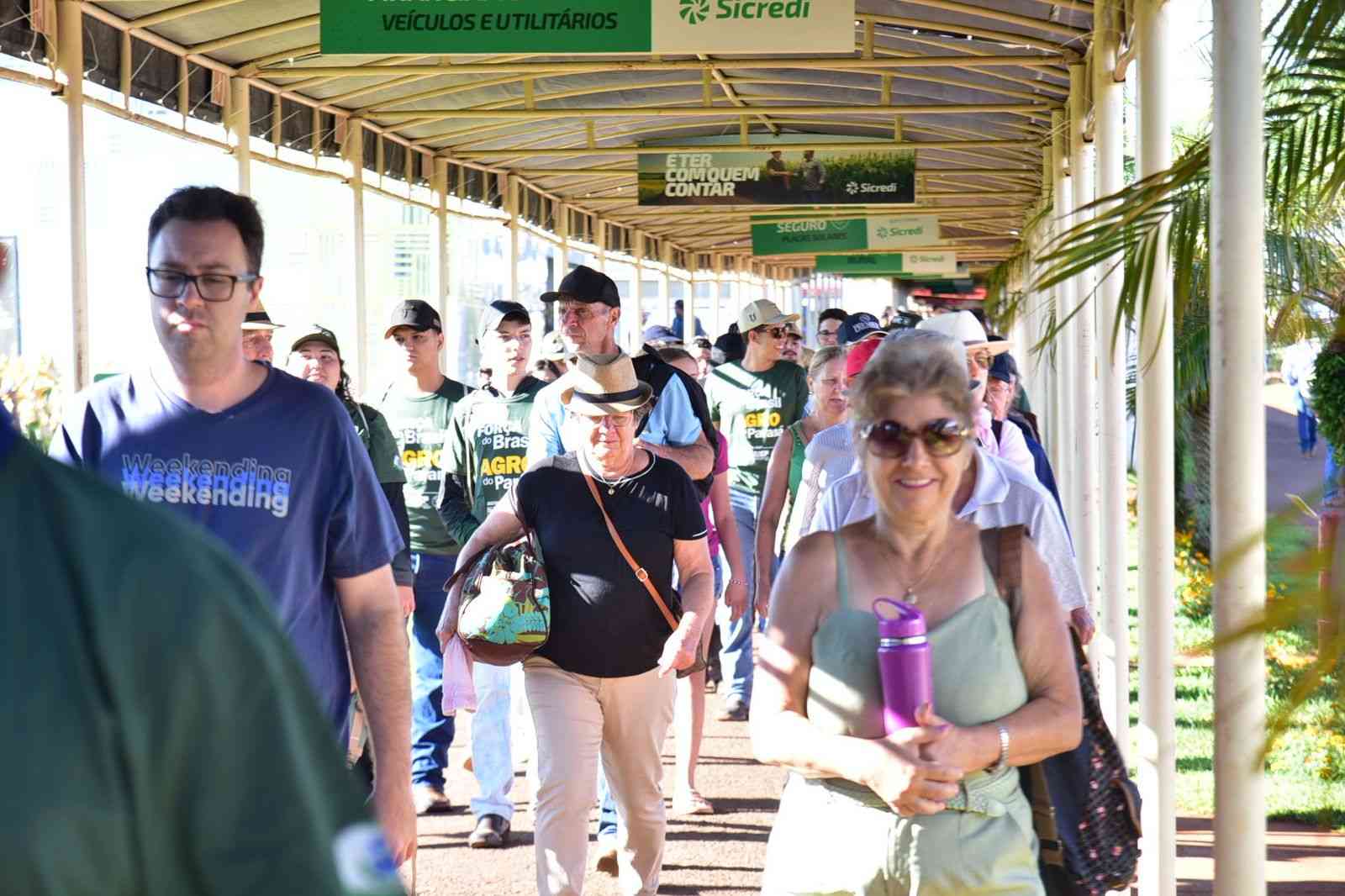Segundo dia do Show Rural registra público histórico e reforça força do agro