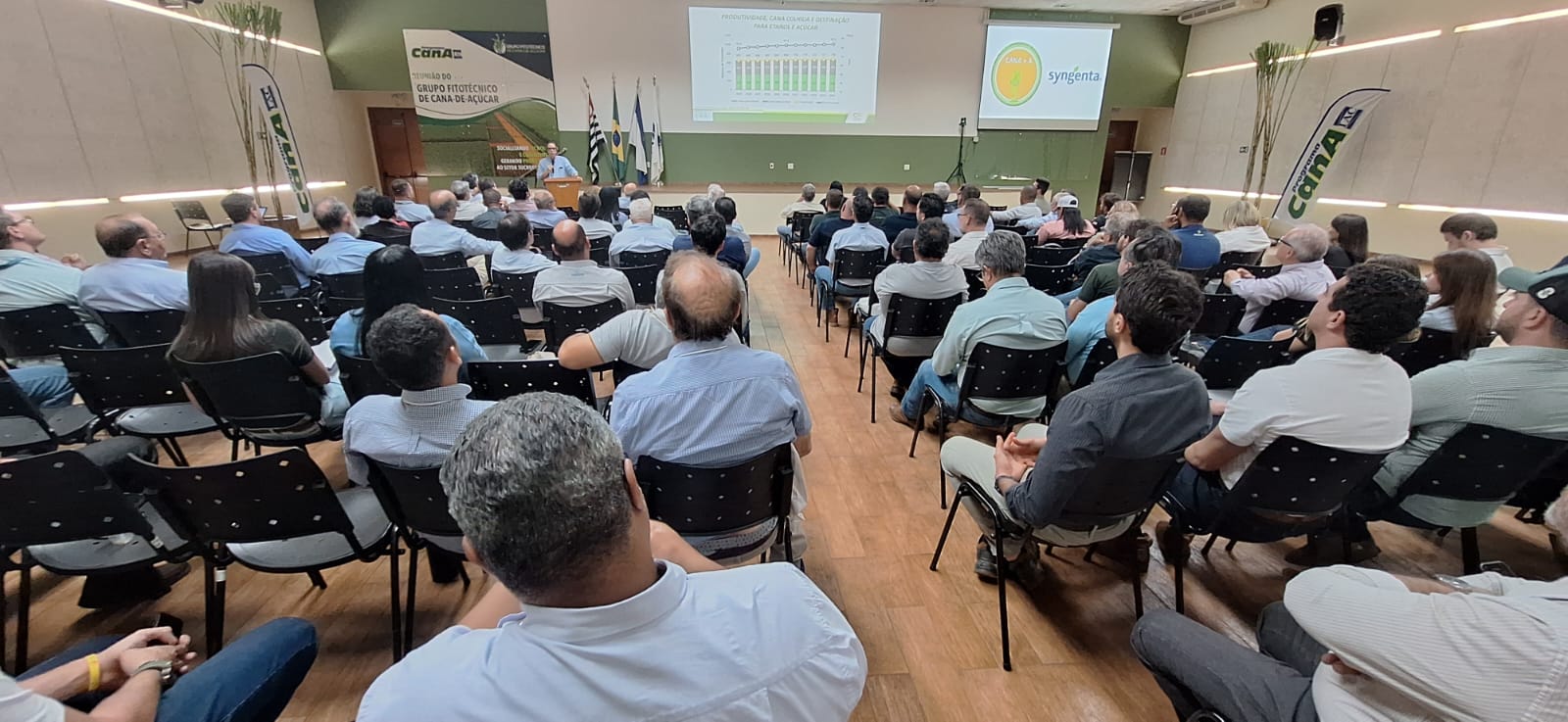 Grupo Publique na Reunião do Grupo Fitotécnico de Cana