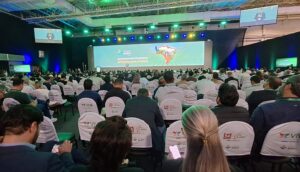 Distribuição de insumos fatura R$ 171 bilhões