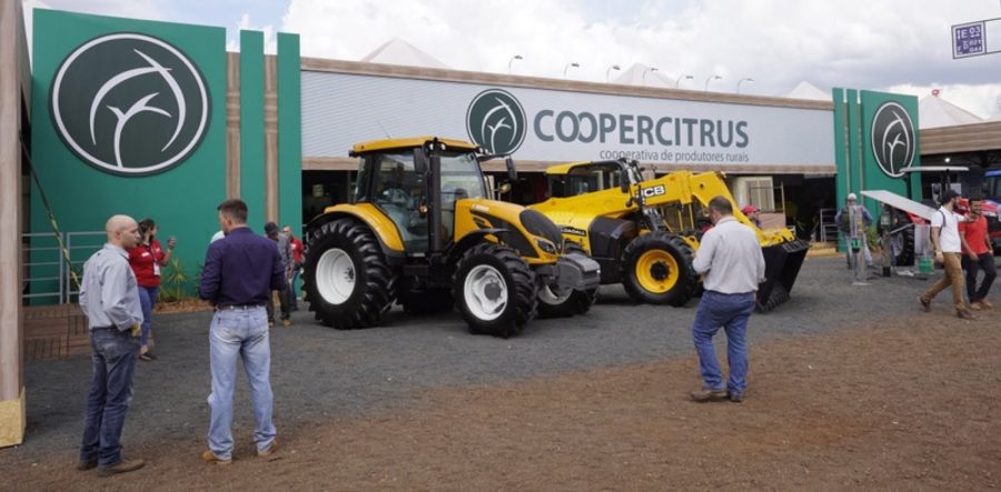 Coopercitrus 1,4 bi na Agrishow