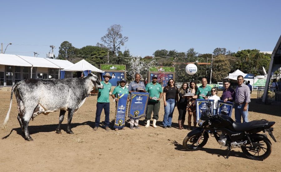 megaleite Grande Campeã do Torneio Leiteiro da Megaleite